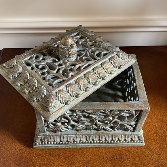 Decorative Box - Picture 2 of 6